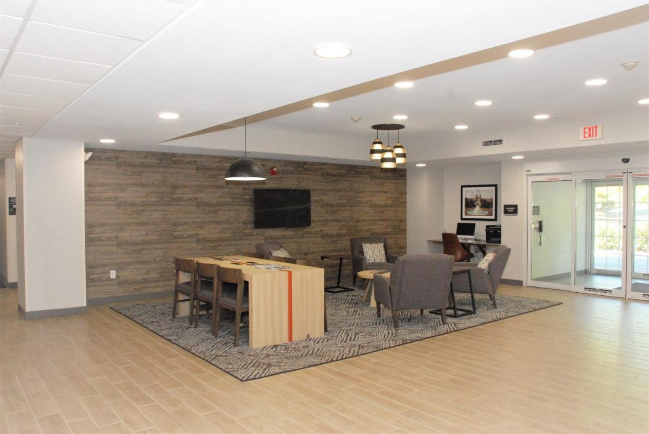 Candlewood Suites Tallahassee By Ihg Экстерьер фото